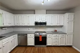 5618 Cates Dr, Greensboro, NC 27409 - Photo 10
