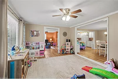 10648 Cherry Grove Road, Reidsville, NC 27320 - Photo 18