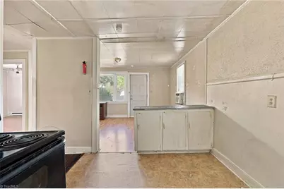 911 Taft Street, Winston-Salem, NC 27105 - Photo 12