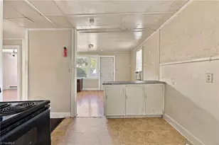 922 Taft St, Winston-Salem, NC 27105 - Photo 12