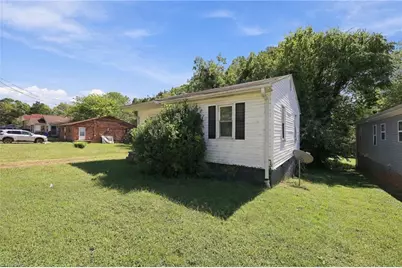 911 Taft Street, Winston-Salem, NC 27105 - Photo 2
