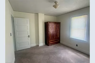 302 N 7th Avenue, Mayodan, NC 27027 - Photo 12
