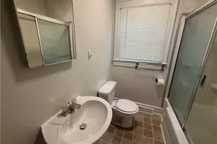302 N 7th Ave, Mayodan, NC 27027 - Photo 14