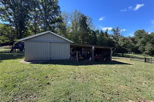 503 Sam Fulk Rd, Pilot Mountain, NC 27041 - Photo 28