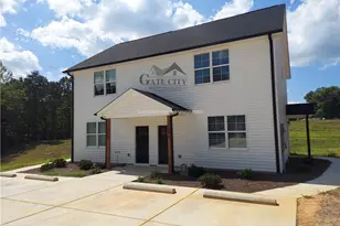 121 Diver Dr, Lexington, NC 27295 - Photo 1