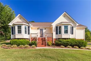 110 Leighmar St, Clemmons, NC 27012 - Photo 2