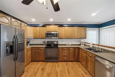 110 Leighmar Street, Clemmons, NC 27012 - Photo 8