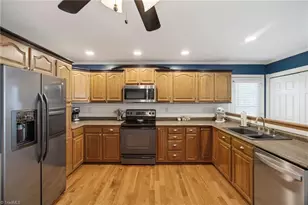 110 Leighmar St, Clemmons, NC 27012 - Photo 8