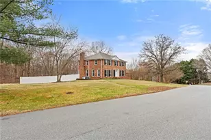 7000 Tramore Ln, Clemmons, NC 27012 - Photo 46