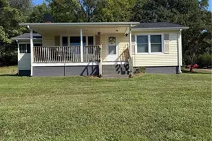 107 Eaton Rd, Mount Airy, NC 27030 - Photo 2