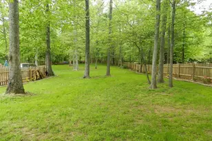8246 Ipswich Ct, Summerfield, NC 27358 - Photo 46