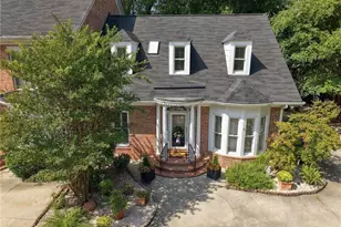 623 Isley Pl, Burlington, NC 27215 - Photo 32