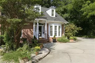 623 Isley Pl, Burlington, NC 27215 - Photo 4
