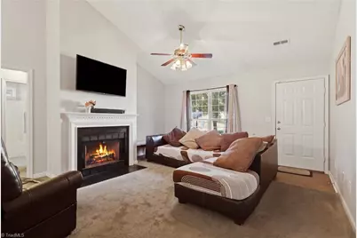 4413 Bear Ridge Court, Greensboro, NC 27406 - Photo 4