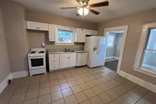 439 2nd Ave SE, Hickory, NC 28602 - Photo 2