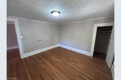 439 2nd Avenue SE, Hickory, NC 28602 - Photo 18
