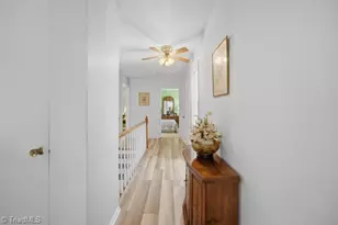3205 Crestview Dr, High Point, NC 27260 - Photo 30