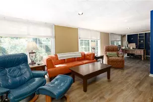 1101 Brookside Dr, Greensboro, NC 27408 - Photo 24
