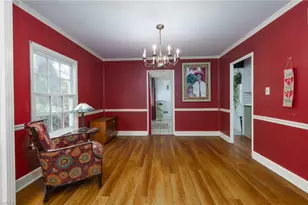 1101 Brookside Dr, Greensboro, NC 27408 - Photo 6