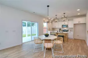 5008 Reedy Creek Farm Cir, Greensboro, NC 27405 - Photo 6