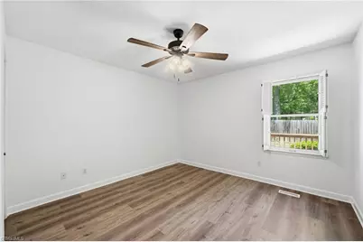 1121 Sherwood Drive #10, Burlington, NC 27215 - Photo 14