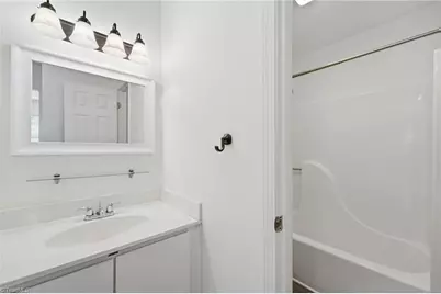 1121 Sherwood Drive #10, Burlington, NC 27215 - Photo 16