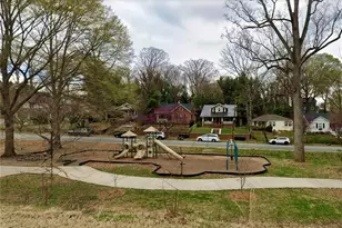 1720 Elizabeth Ave, Winston-Salem, NC 27103 - Photo 26