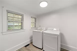 1720 Elizabeth Ave, Winston-Salem, NC 27103 - Photo 16