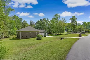 5219 Bethany Park Dr, Pleasant Garden, NC 27313 - Photo 28