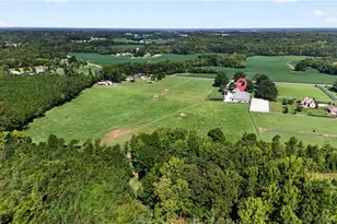 7086 Holts Store Rd, Burlington, NC 27215 - Photo 8