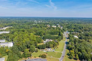 922 S Main St, Randleman, NC 27317 - Photo 6