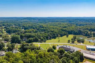 922 S Main St, Randleman, NC 27317 - Photo 10
