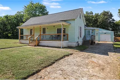 318 Greer Avenue, High Point, NC 27260 - Photo 2