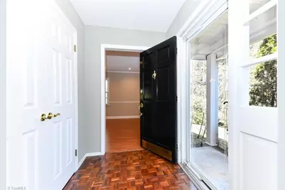 2019 Downing Street, Greensboro, NC 27410 - Photo 4