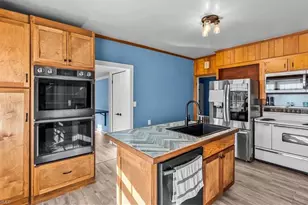 100 N Johnston St, Eden, NC 27288 - Photo 14