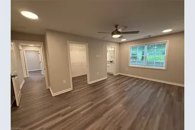 7085 Hanesbrook Circle, Clemmons, NC 27012 - Photo 10