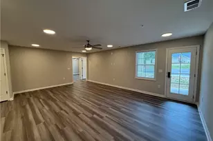 7085 Hanesbrook Cir, Clemmons, NC 27012 - Photo 12