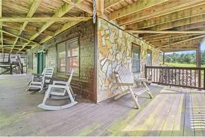 1003 Deerwood Road, Piney Creek, NC 28663 - Photo 24