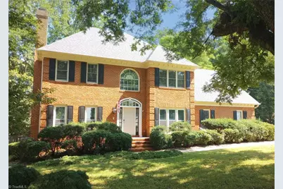 8 Dunkirk Place, Greensboro, NC 27410 - Photo 4