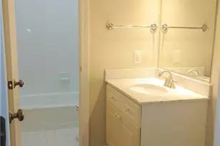 8 Dunkirk Pl, Greensboro, NC 27410 - Photo 22