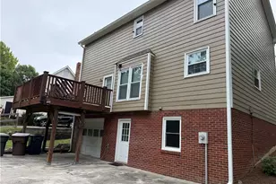 5614 Watercrest Dr, Greensboro, NC 27407 - Photo 2
