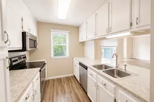 5020 Thoroughbred Ln, Clemmons, NC 27012 - Photo 6