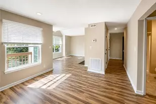 5020 Thoroughbred Ln, Clemmons, NC 27012 - Photo 4
