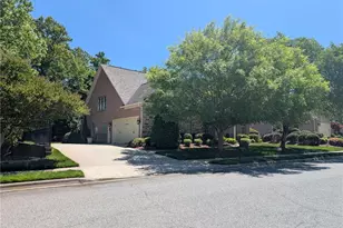 4106 Pennfield Way, High Point, NC 27262 - Photo 2