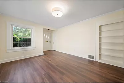 920 Bellview Street, Winston-Salem, NC 27103 - Photo 8