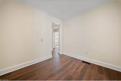 920 Bellview Street, Winston-Salem, NC 27103 - Photo 12
