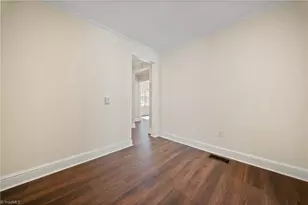 920 Bellview St, Winston-Salem, NC 27103 - Photo 12