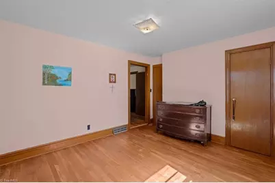 726 Third Avenue, Reidsville, NC 27320 - Photo 22