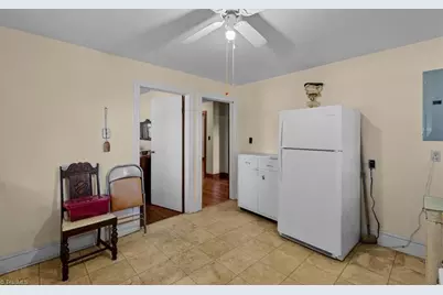 726 Third Avenue, Reidsville, NC 27320 - Photo 10