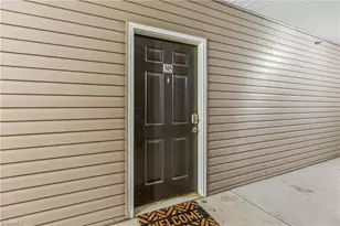 923 Windcastle Ln, Winston-Salem, NC 27105 - Photo 4